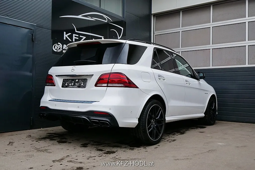 Mercedes-Benz GLE Mercedes-AMG 63 4Matic Aut. Image 2