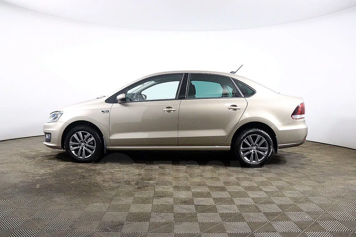 Volkswagen Polo Image 8